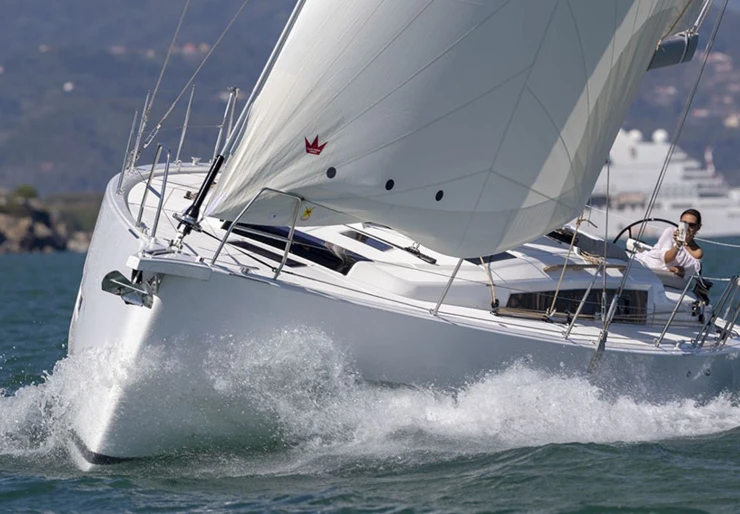 Dufour 430 GL Paros harbour | Blue Moon 1
