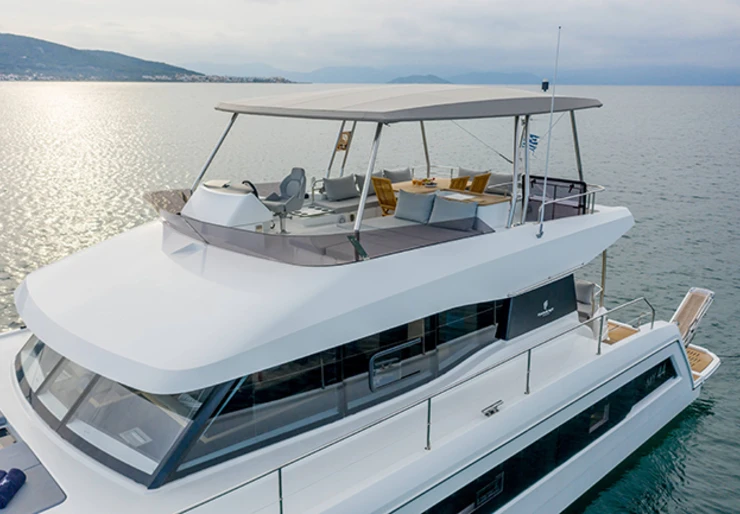 MY 44 Mykonos | Endless Beauty