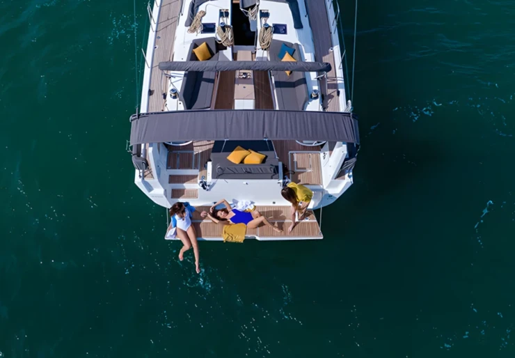 Dufour 470 GL Porto di Lavrio | BLUE MERMAID