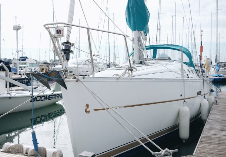 Bavaria 32 Port Hamble Marina | Weather Bird