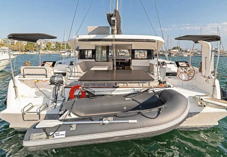 Excess 14 Corfu harbour | Phoebe