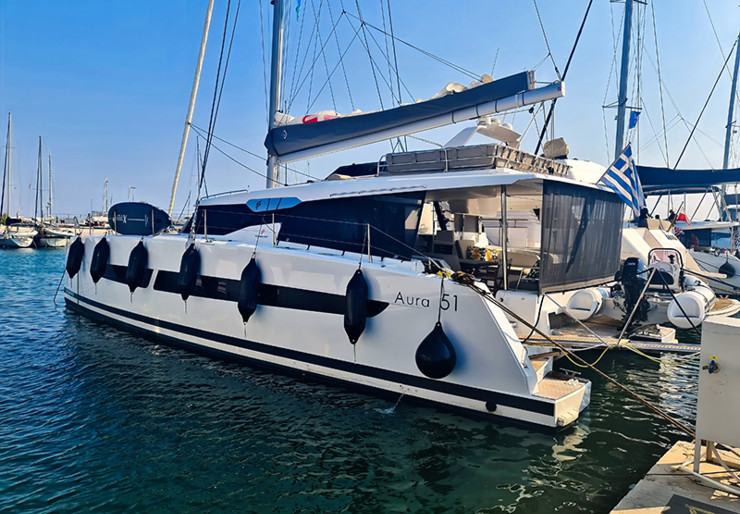 Aura 51 Mykonos | Breezer