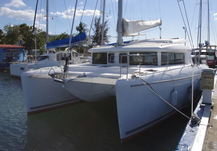 Lagoon 421 Cienfuegos | Estrella