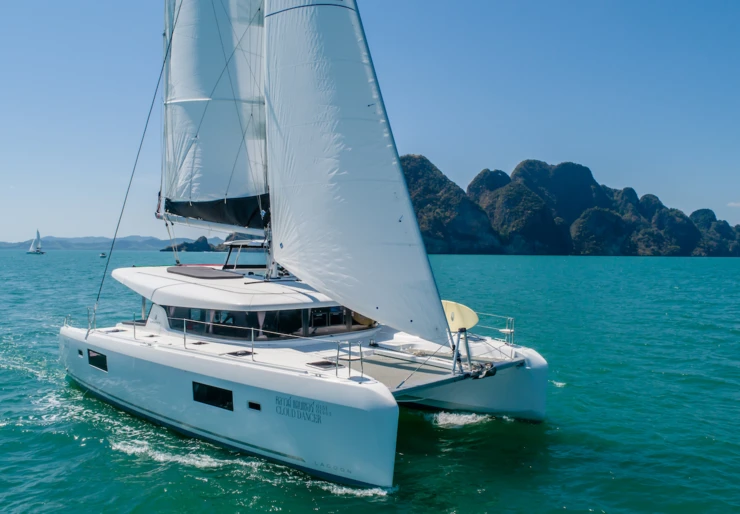 Lagoon 42 Ao Po | Cloud Dancer