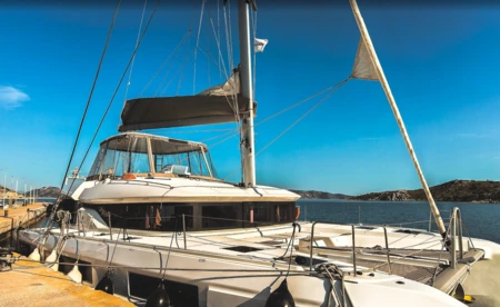 Lagoon 51