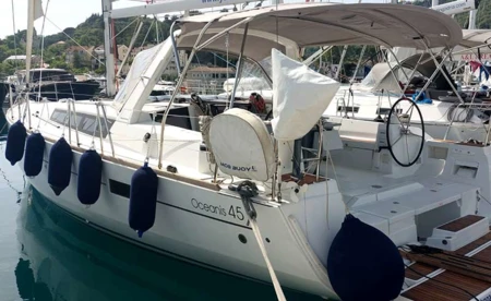 Oceanis 45