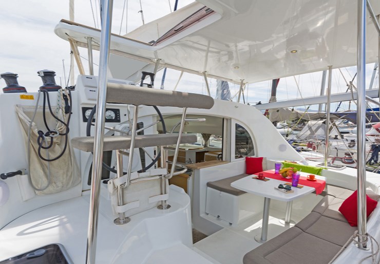 Lagoon 380 S2 Alimos Kalamaki | Bellevue