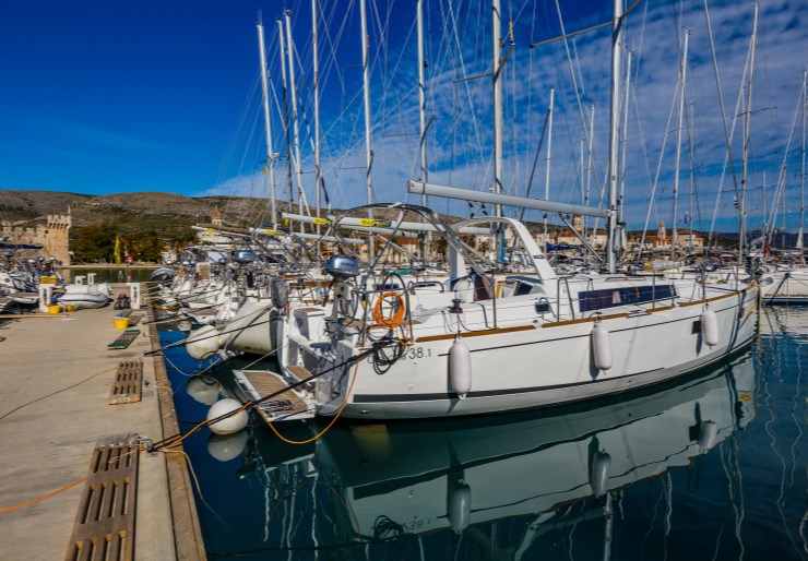 Oceanis 38.1 ACI Marina | Pleasure