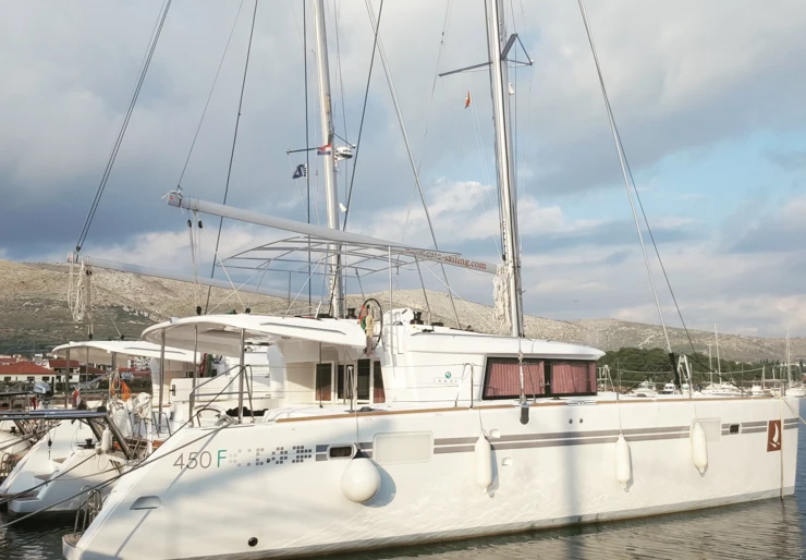 Lagoon 450 F Marina SCT | BLUE BERRY