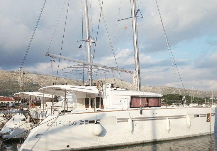 Lagoon 450 F Marina SCT | BLUE BERRY