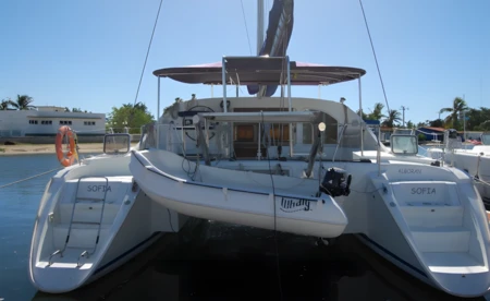 Lagoon 410