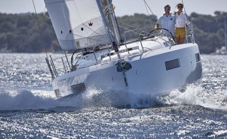 Sun Odyssey 440
