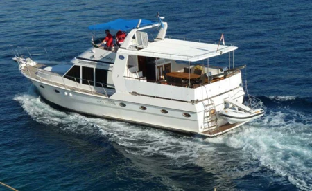 Staryacht 1670