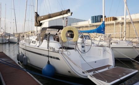 Bavaria Cruiser 33