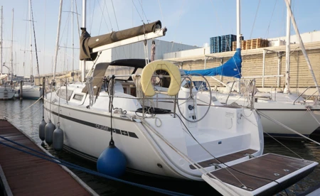 Bavaria Cruiser 33