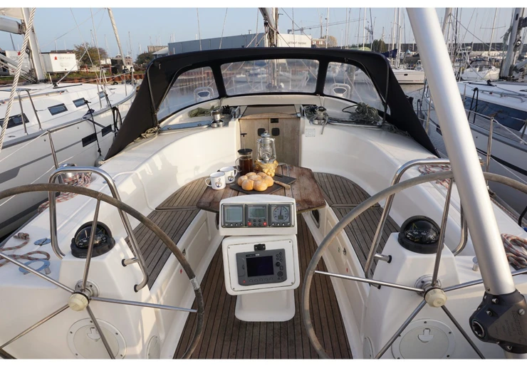 Bavaria 40 Cruiser Lemmer | Luna
