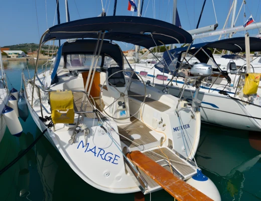 Bavaria 38