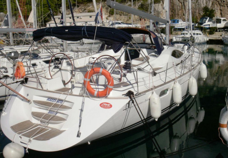 Sun Odyssey 54 DS Betina | Macchiato