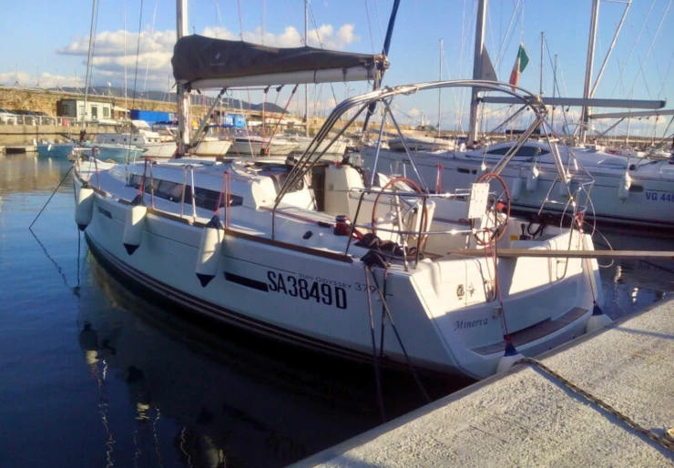 Sun Odyssey 379 Salerno harbour | Minerva