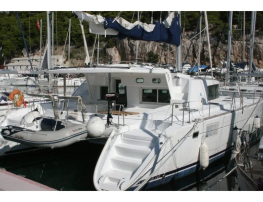 Lagoon 440