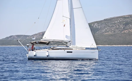 Sun Odyssey 349