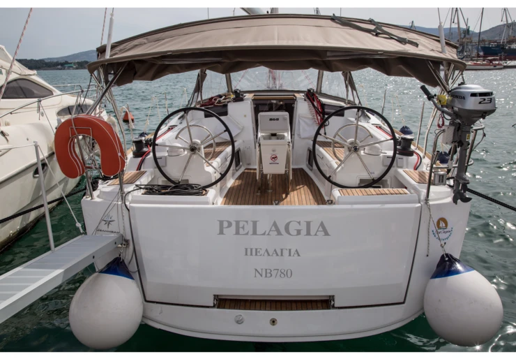 Sun Odyssey 419 Port Loutraki | Pelagia