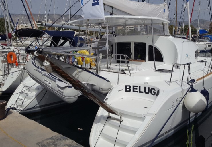 Lagoon 380 Salamis Yachting Club | BELUGA