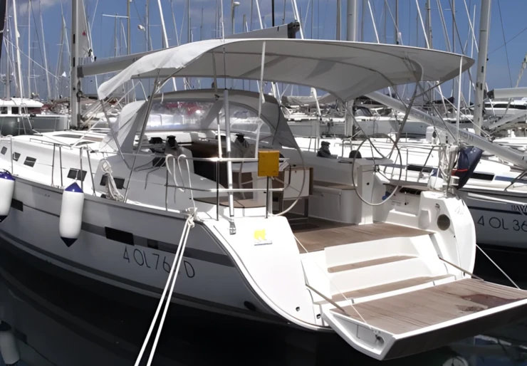 Bavaria Cruiser 50 Port de Portisco | Zaurak
