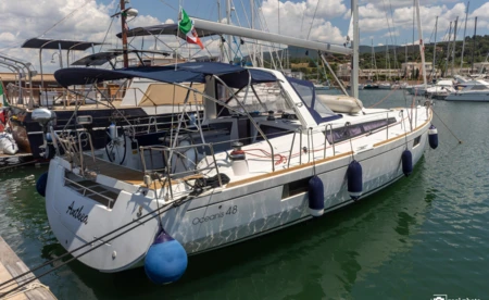 Oceanis 48
