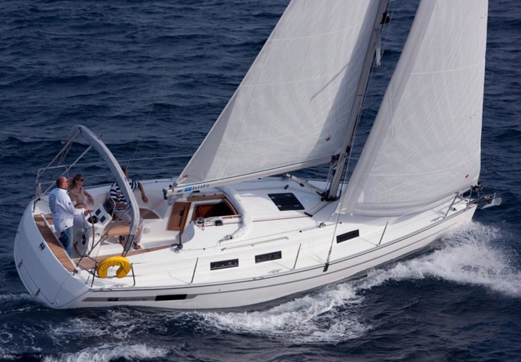Bavaria Cruiser 32 Saltsjö Pir Marina - Saltsjöbaden | Linnea