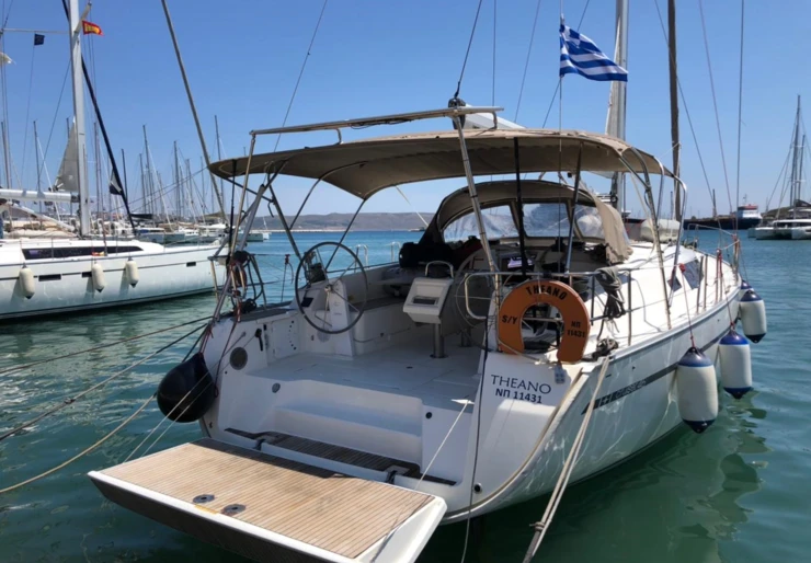 Bavaria Cruiser 46 Lavrio - porto principale | Theano