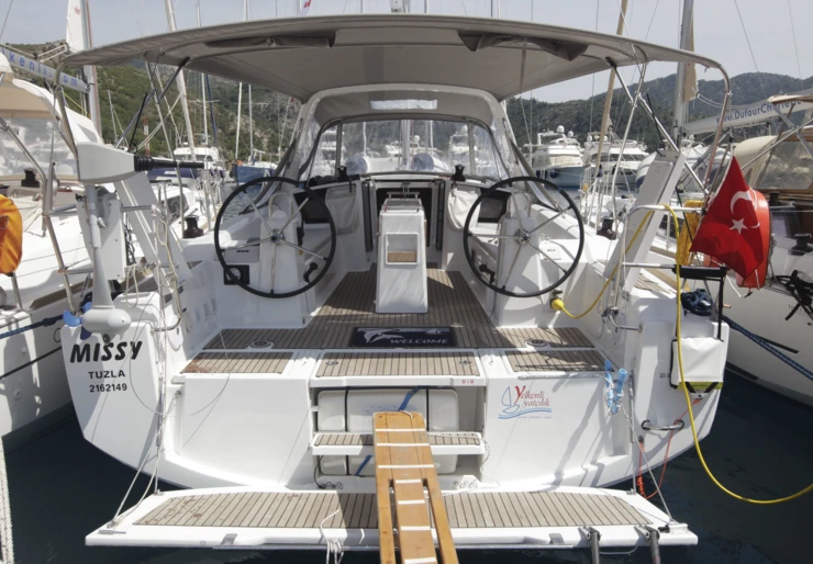 Oceanis 38.1 Porto di Orhaniye | Missy
