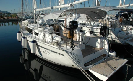 Bavaria Cruiser 33