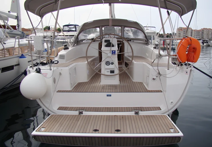Bavaria Cruiser 33 Marina Kornati | (1682 BG)