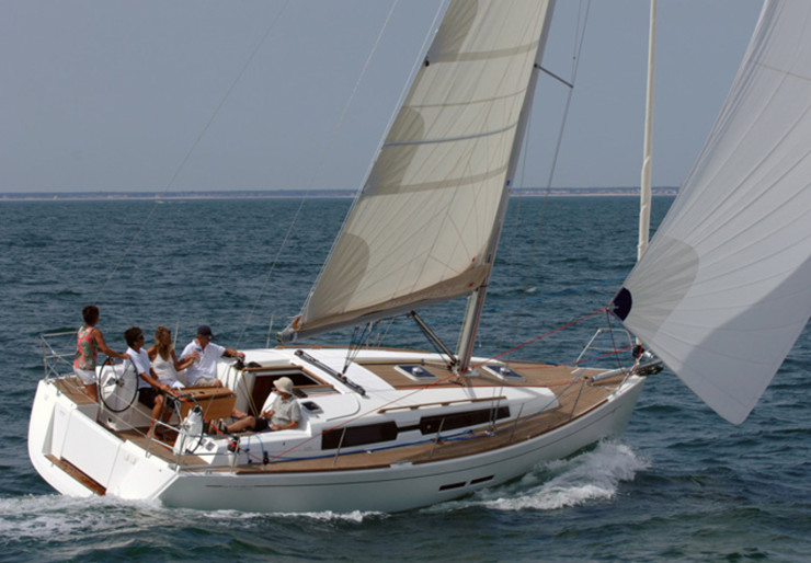 Dufour 375 GL Mandalina | China girl