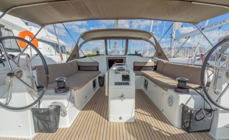 Sun Odyssey 490