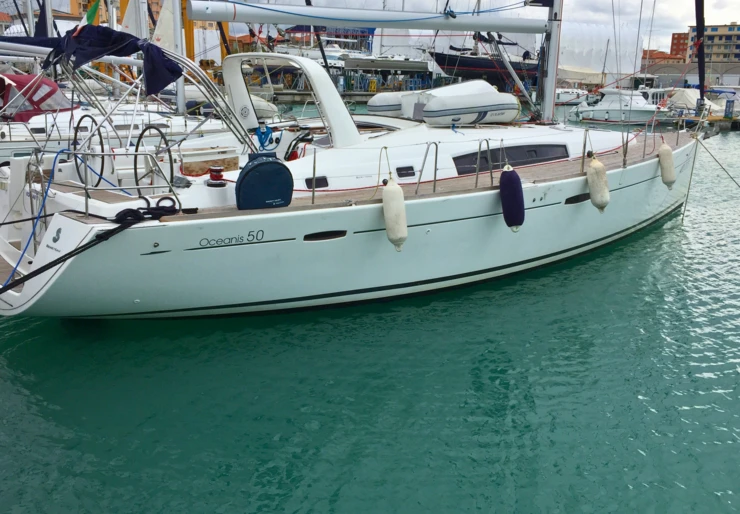 Oceanis 50 Family Cala dei Sardi | Kochab II