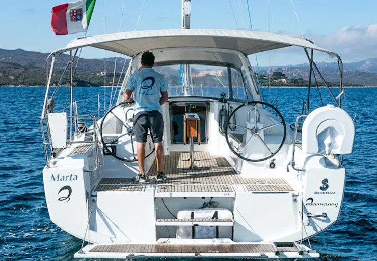 Oceanis 38 Portisco harbour | Marta