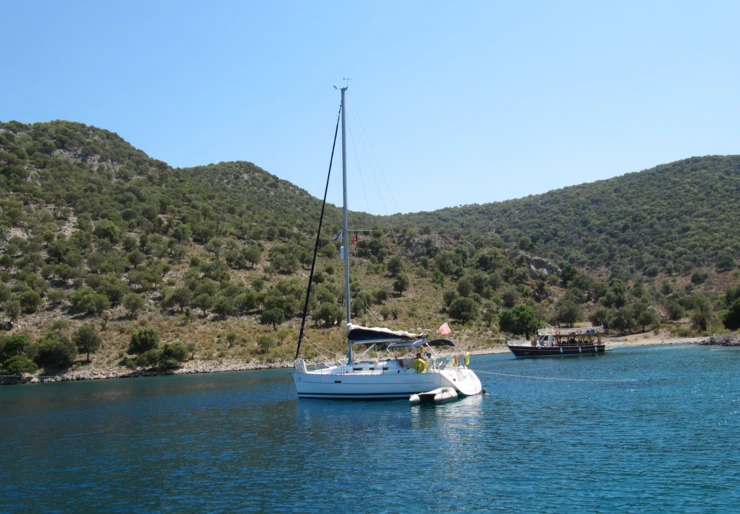 Oceanis 323 Porto di Fethiye | Zippy