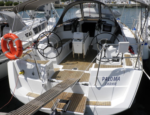 Sun Odyssey 379