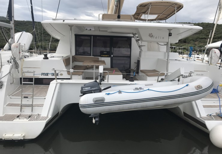Helia 44 Cala dei Sardi | Pixie Dixie (A/C, Generator)