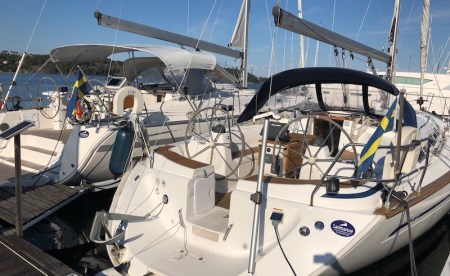 Bavaria 44
