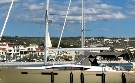 Jeanneau 57