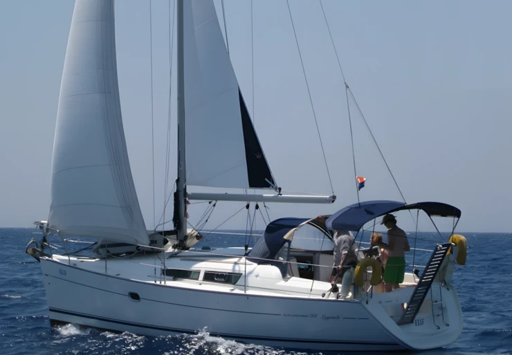 Sun Odyssey 32 i Fethiye harbour | Elif