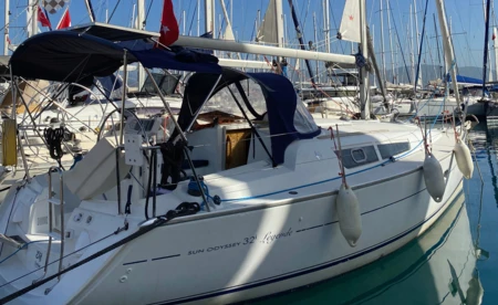 Sun Odyssey 32 i