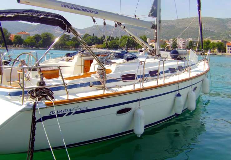Bavaria 46 Cruiser ACI Marina | VICTORIA