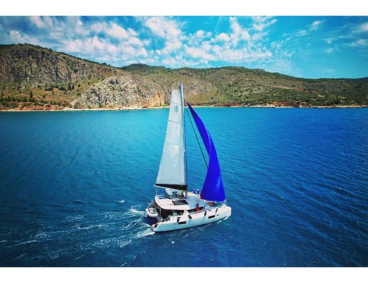 Lagoon 42