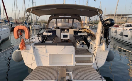 Dufour 390 GL