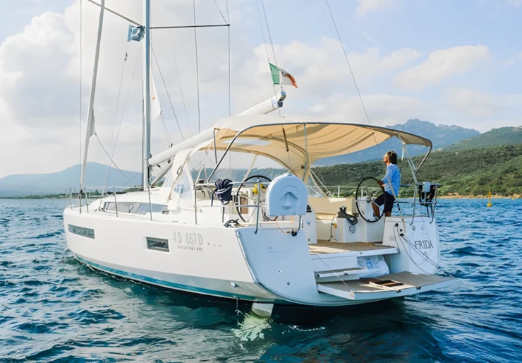 Sun Odyssey 490 Portisco harbour | Frida