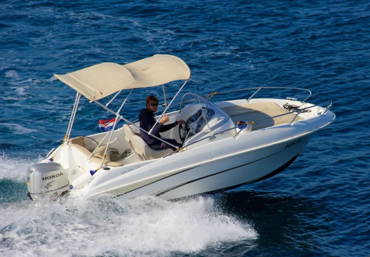 Flyer 550 Sun Deck ACI Marina | Beneteau Flyer 550 SUNdeck